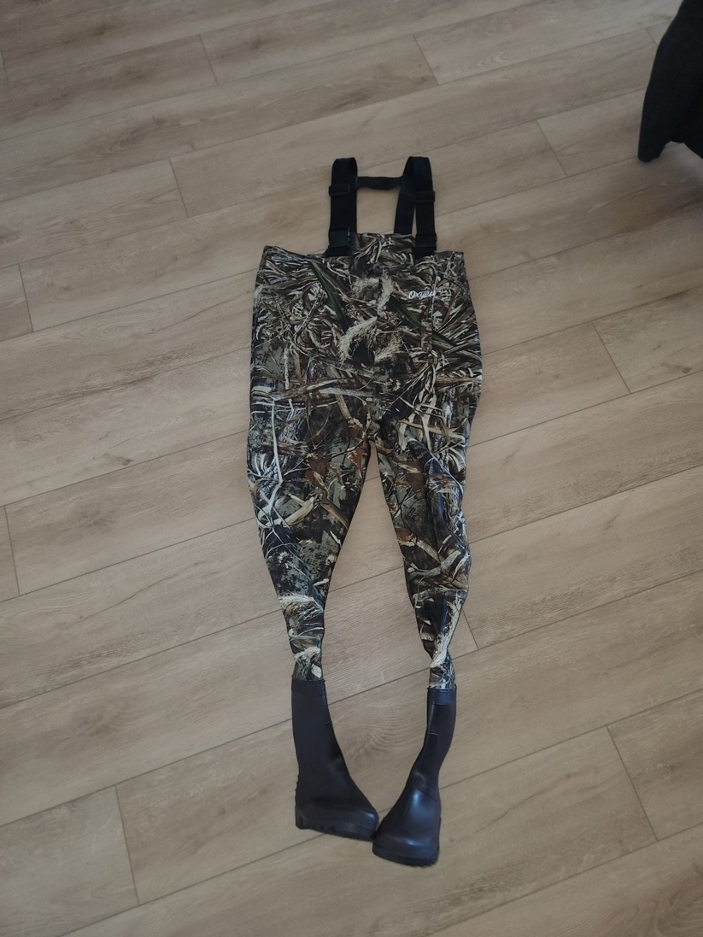 Oxyvan Hunting Chest Waders 600G Rubber Boots Realtree MAX-5 Camo Size 10 and 43